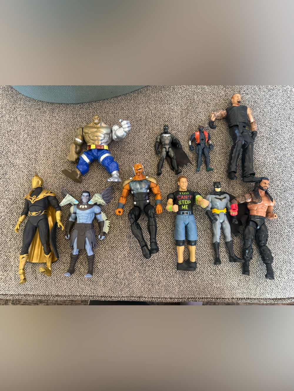 Mixed Kids Action Figure Lot - Assorted Colors